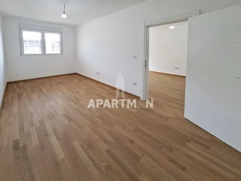 Izdavanje, poslovni prostor, 46m², Ledine, Beograd - image 6
