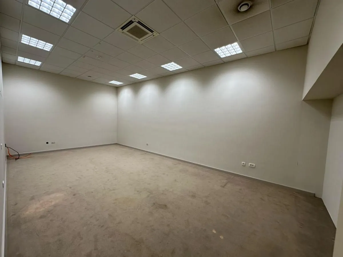 Rent, office space, 240m², Centar, Tivat