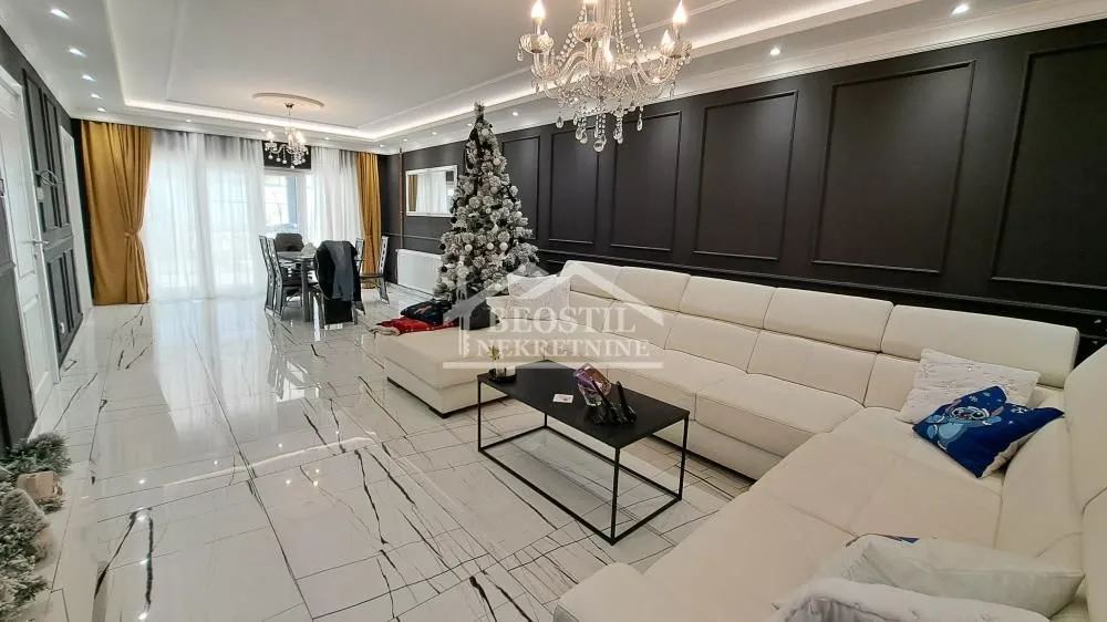 Sale, house, 220m², Palilula Sve Podlokacije, Beograd