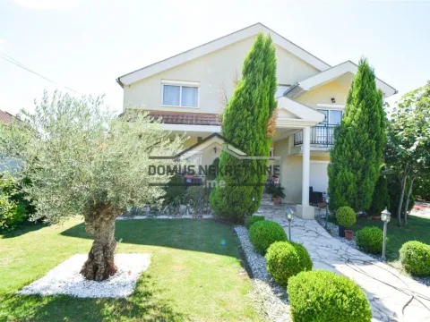 Izdavanje, kuća, 250m², Donja Gorica, Podgorica - image 18