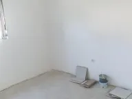 Prodaja, trosoban stan, 76m², Resnik, Beograd - image 10