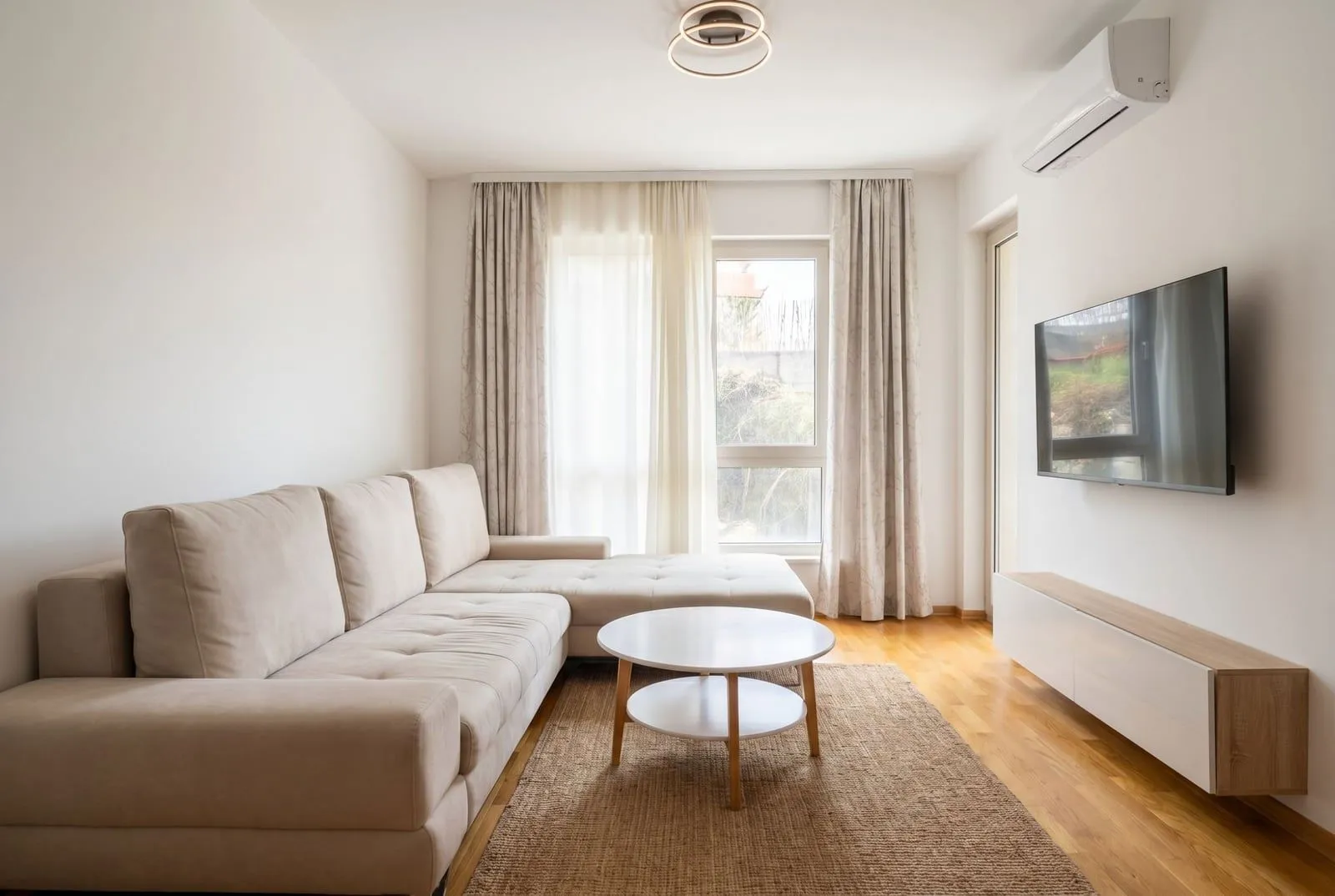 Sale, two bedroom apartment, 43m², Bečići, Budva