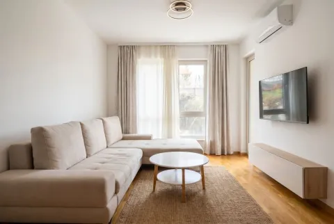 Sale, two bedroom apartment, 43m², Bečići, Budva - image 3