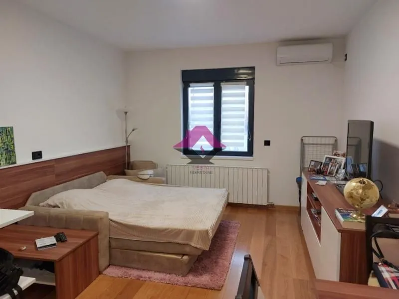 Sale, apartment, 25m², Banjica, Voždovac Sve Podlokacije