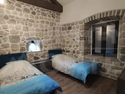 Rent, house, 80m², Tivat, Crna Gora - image 7