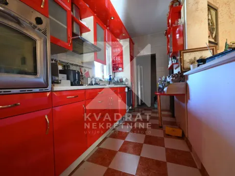 Sale, house, 250m², Donja Gorica, Podgorica - image 14