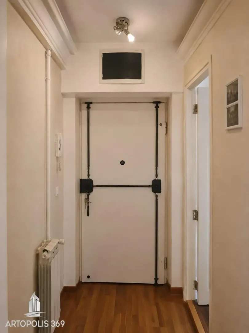 Sale, two bedroom apartment, 53m², Vračar Hram, Vračar Sve Podlokacije