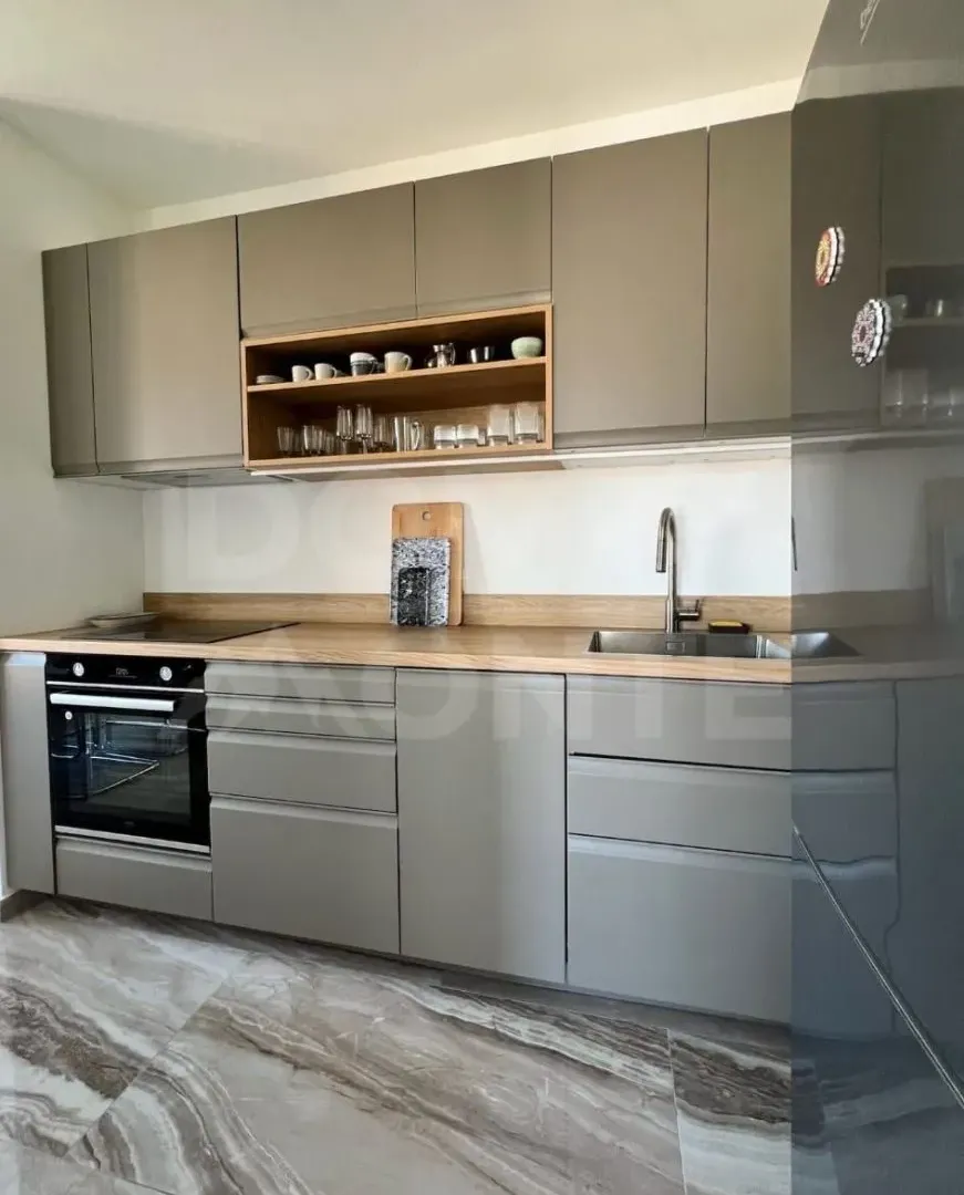 Rent, three bedroom apartment, 90m², Tivat, Crna Gora