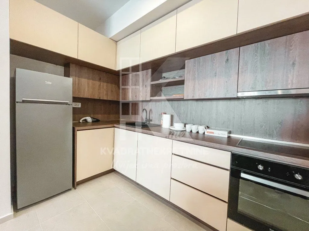 Izdavanje, jednosoban stan, 53m², Master Kvart, Podgorica