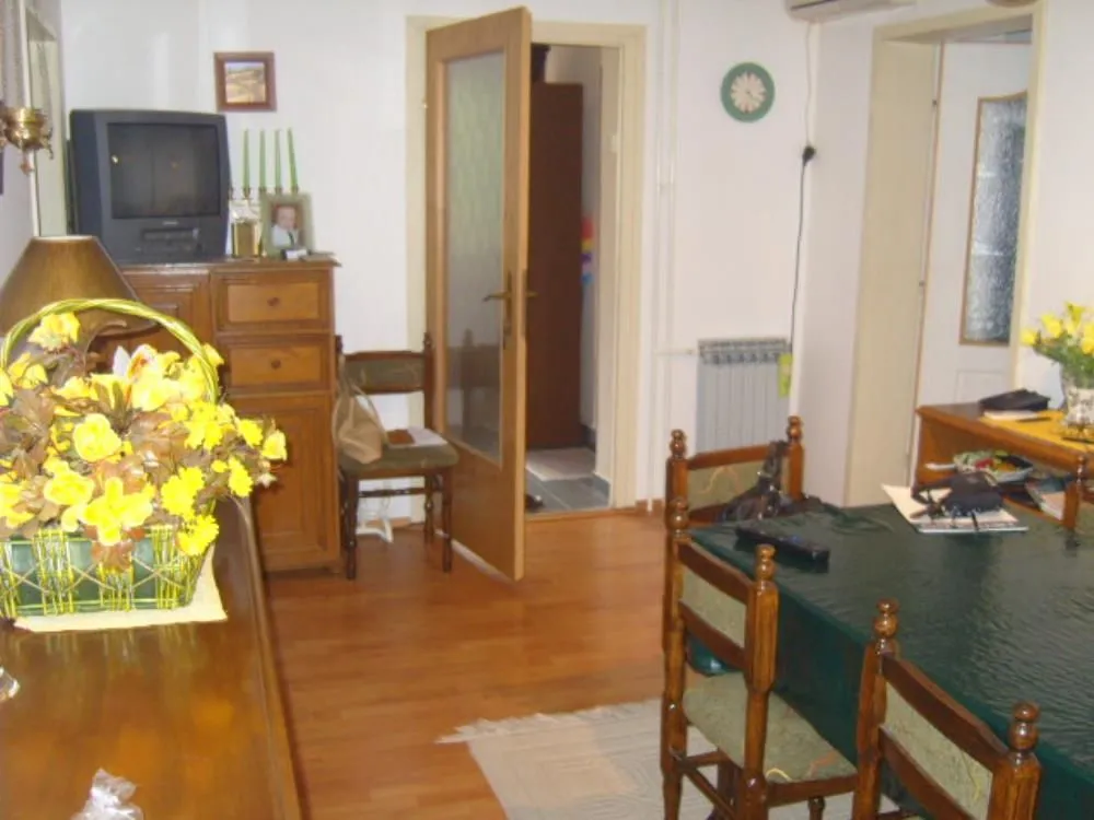 Prodaja, kuća, 306m², Kolonija, Jagodina