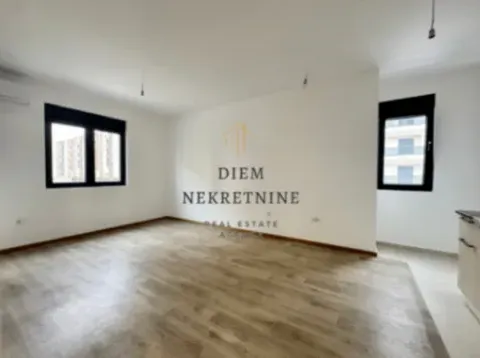 Izdavanje, dvosoban stan, 55m², Podgorica, Crna Gora - image 5