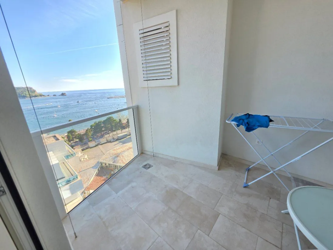 Sale, one bedroom apartment, 77m², Tre Canne, Budva