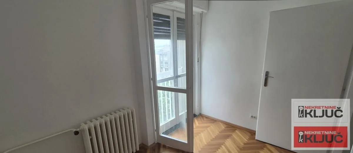 Prodaja, dvosoban stan, 67m², Kej, Novi Sad Sve Podlokacije