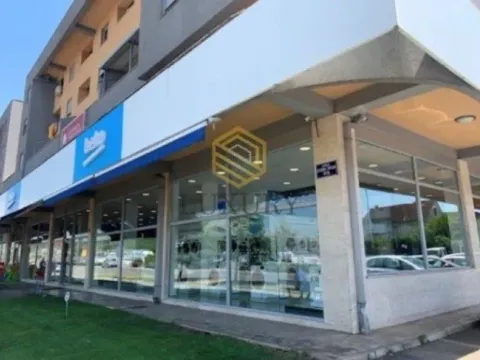 Izdavanje, jednosoban stan, 52m², Stari Aerodrom, Podgorica - image 1