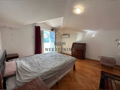 Rent, house, 250m², Zabjelo, Podgorica - image 12