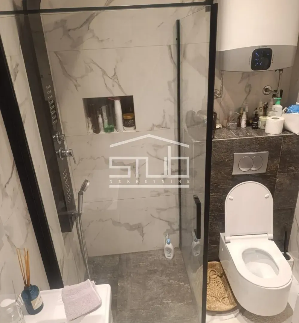 Rent, apartment, 158m², Senjak, Beograd