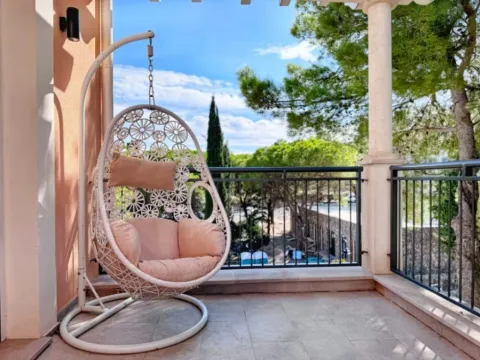 Sale, one bedroom apartment, 56m², Luštica Bay, Tivat - image 7