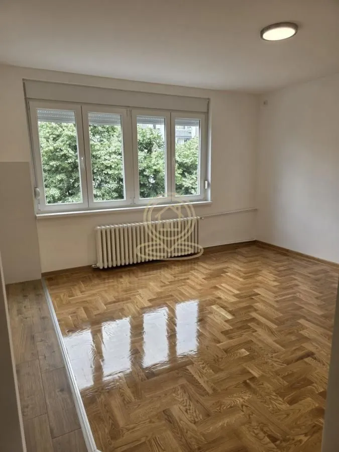 Prodaja, dvosoban stan, 49m², Grbavica, Novi Sad Sve Podlokacije