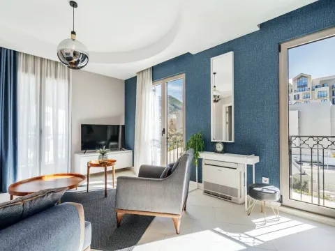 Sale, one bedroom apartment, 45m², Porto Montenegro, Tivat - image 5