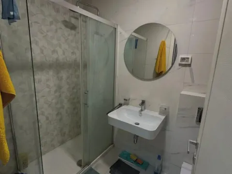 Izdavanje, jednosoban stan, 50m², Central Point, Podgorica - image 10