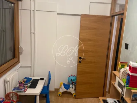 Sale, two bedroom apartment, 74m², Stari Grad, Beograd - image 6