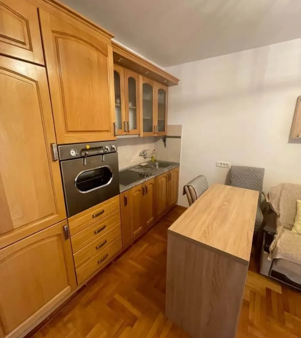 Prodaja, jednosoban stan, 40m², Boreti, Budva