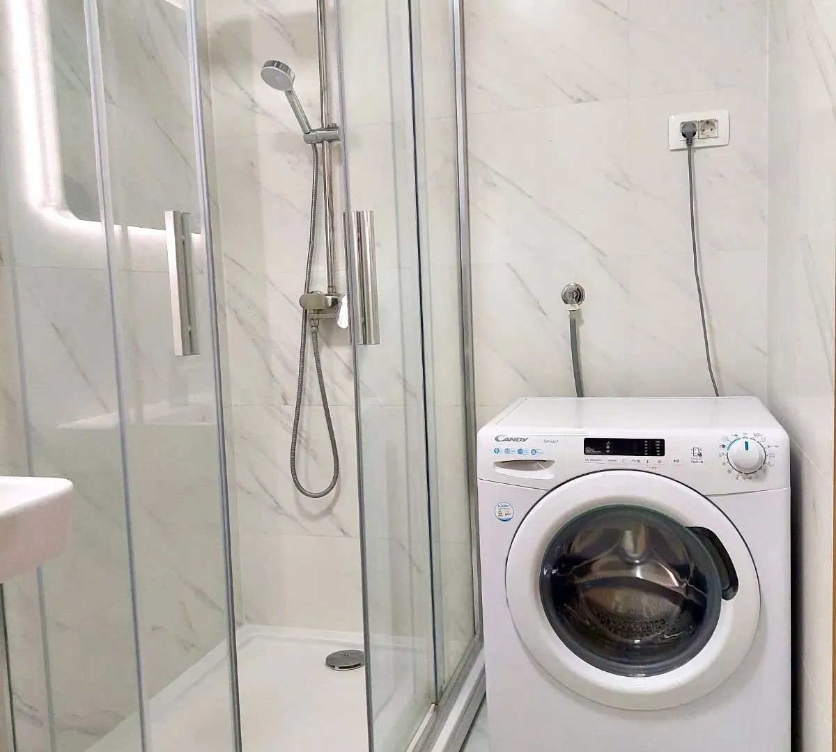 Izdavanje, jednosoban stan, 50m², City Kvart, Podgorica