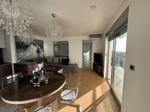 Rent, one bedroom apartment, 57m², Pržno, Budva - image 2