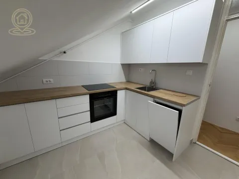 Izdavanje, trosoban stan, 85m², Sajmište, Novi Sad - image 12