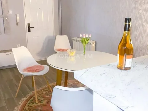 Izdavanje, dvosoban stan, 52m², Cvetni Trg, Vračar Sve Podlokacije - image 13