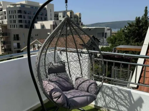 Rent, two bedroom apartment, 80m², Boka Place, Tivat - image 2