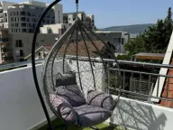 Izdavanje, dvosoban stan, 80m², Boka Place, Tivat - image 2