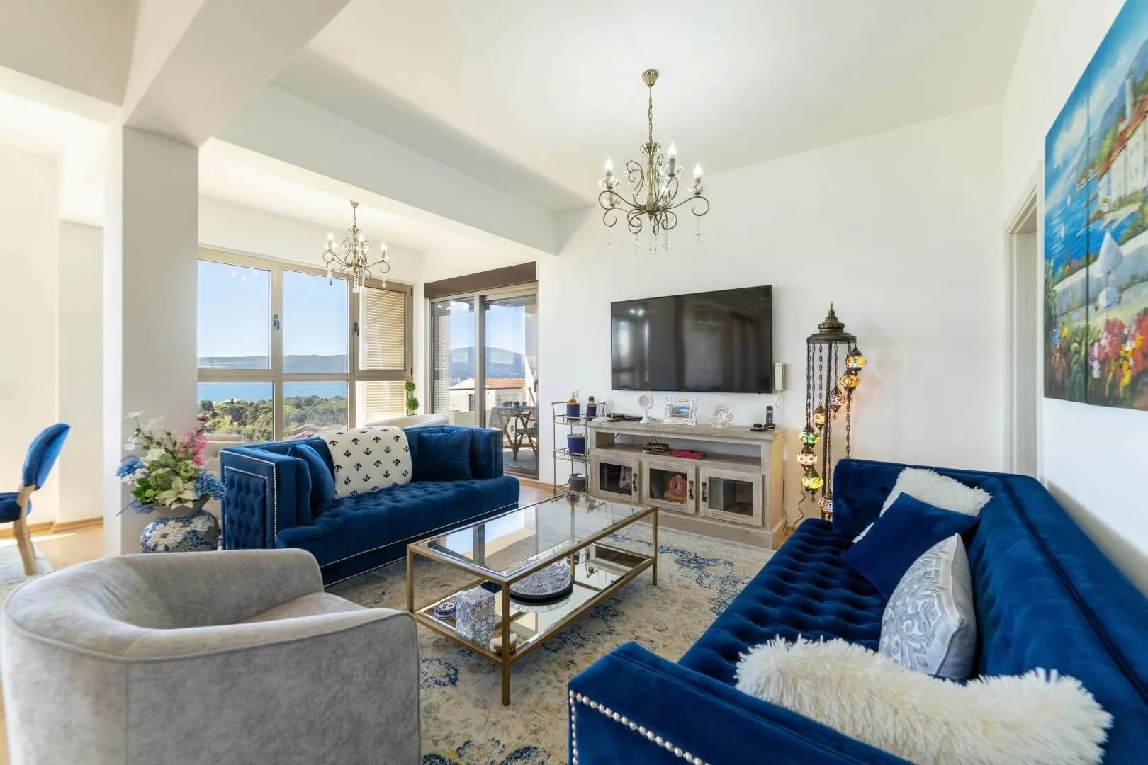 Prodaja, trosoban stan, 120m², Tivat, Crna Gora