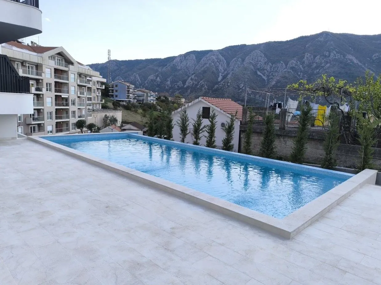 Sale, two bedroom apartment, 51m², Dobrota, Kotor