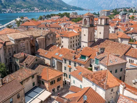 Sale, house, 380m², Kotor, Crna Gora - image 2