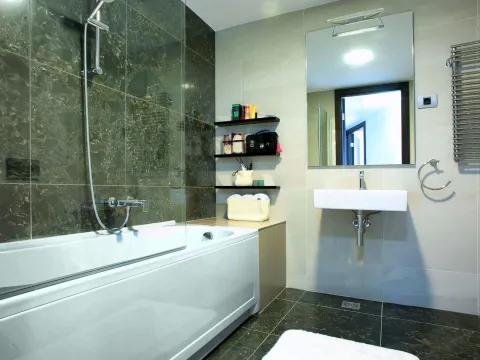 Prodaja, trosoban stan, 195m², Budva, Crna Gora - image 28