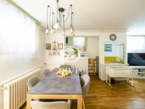 Sale, four bedroom apartment, 93m², Dedinje Sve Podlokacije, Beograd - image 9