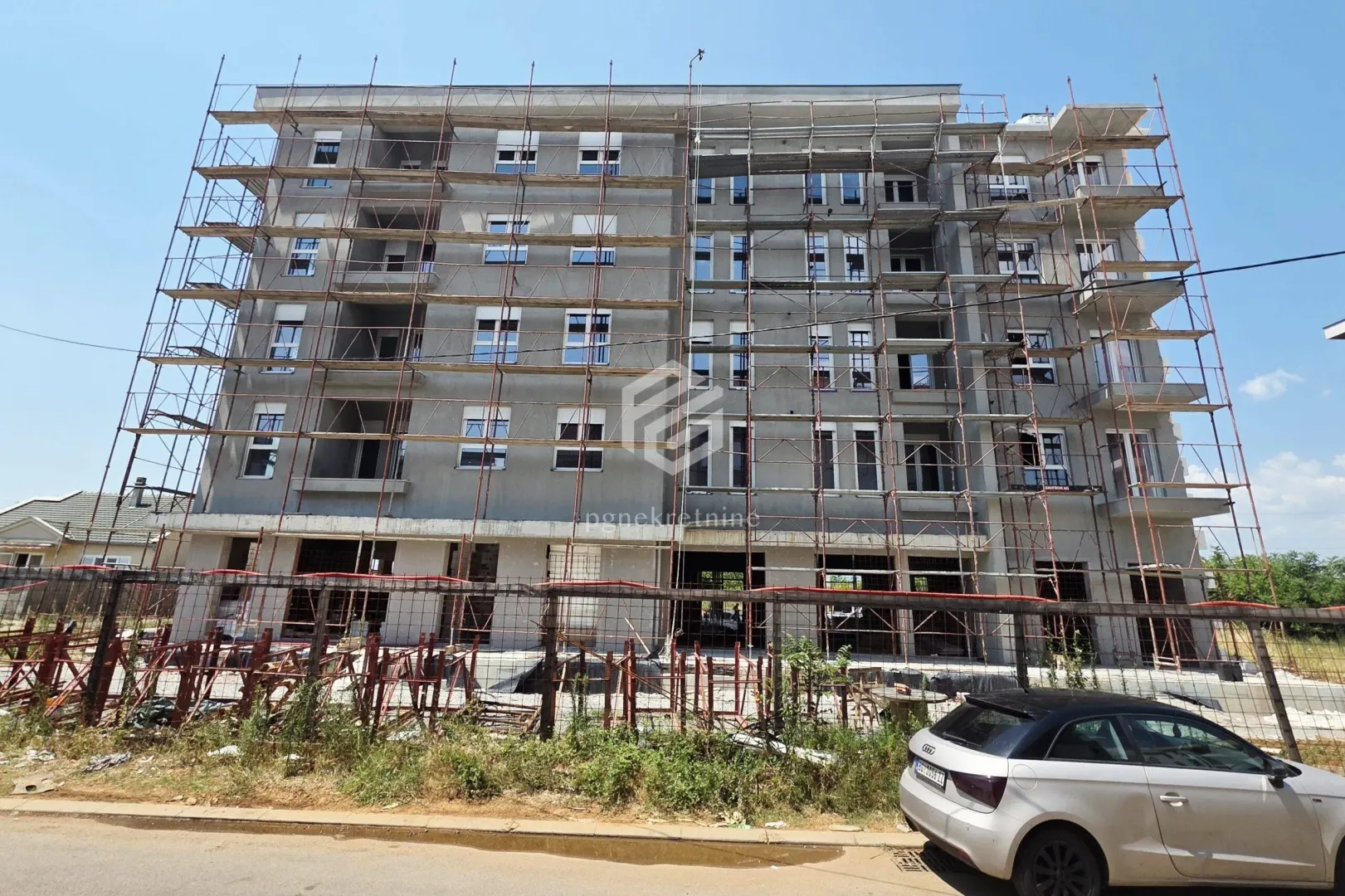 Prodaja, jednosoban stan, 47m², Konik, Podgorica