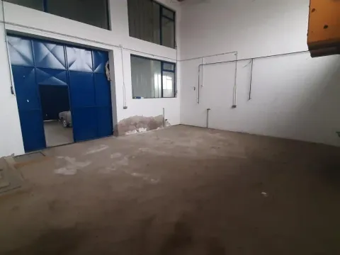 Izdavanje, poslovni prostor, 2000m², Klisa, Novi Sad Sve Podlokacije - image 12