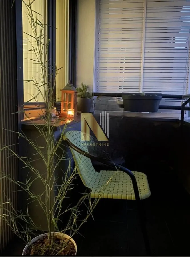 Prodaja, četvorosoban stan, 111m², Nova Detelinara, Novi Sad Sve Podlokacije