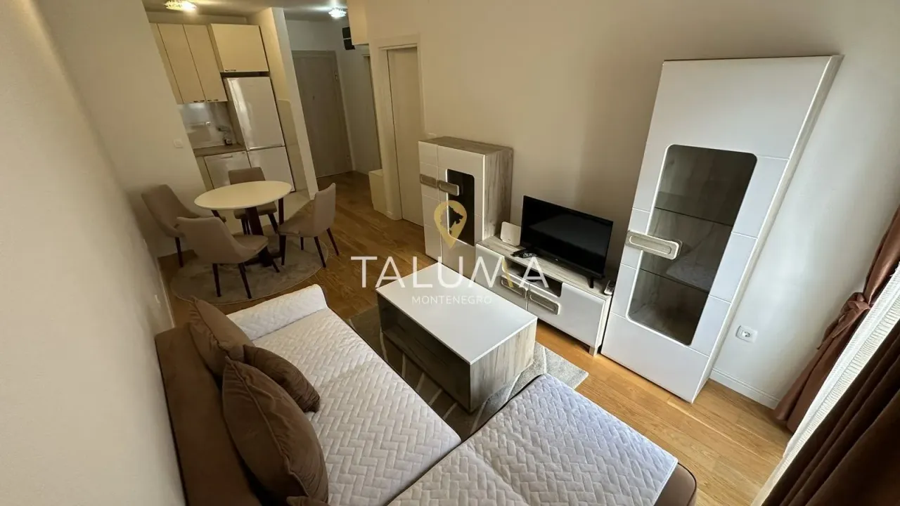 Rent, one bedroom apartment, 42m², City Kvart, Podgorica
