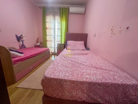 Prodaja, dvosoban stan, 81m², 1 maj, Podgorica - image 10