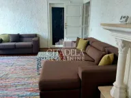 Izdavanje, četvorosoban stan, 108m², Stari Grad, Beograd - image 1