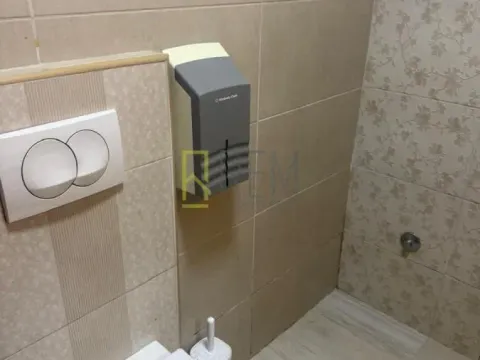 Rent, two bedroom apartment, 90m², Podgorica, Crna Gora - image 3