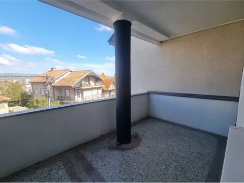 Sale, three bedroom apartment, 82m², Niš, Srbija - image 3
