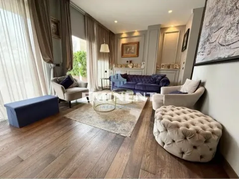 Rent, apartment, 200m², Savski Venac, Beograd - image 2