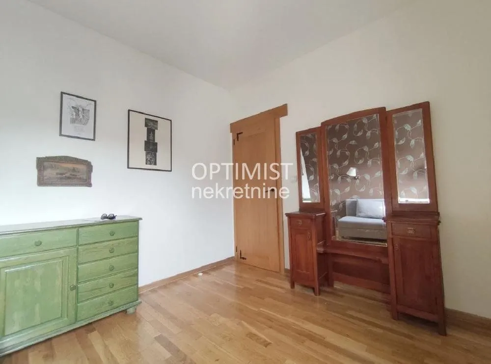 Prodaja, trosoban stan, 69m², Stari Grad, Beograd