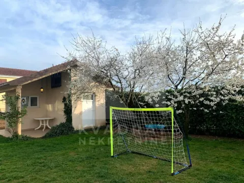 Rent, house, 240m², Donja Gorica, Podgorica - image 2