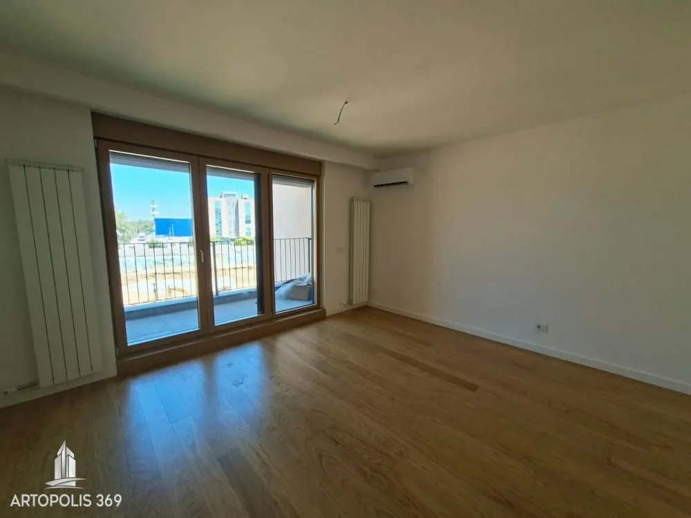Rent, office space, 60m², Bezanijska Kosa 1, Bežanijska Kosa Sve Podlokacije