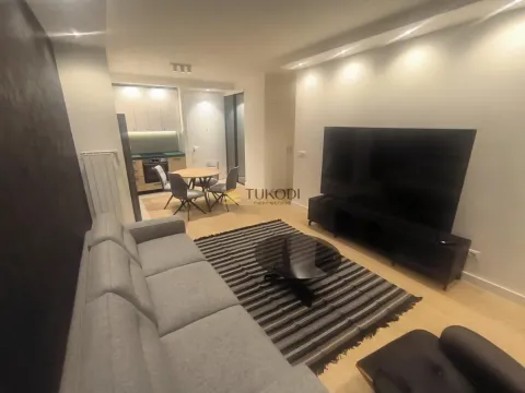 Rent, two bedroom apartment, 75m², Savski Venac, Beograd - image 4